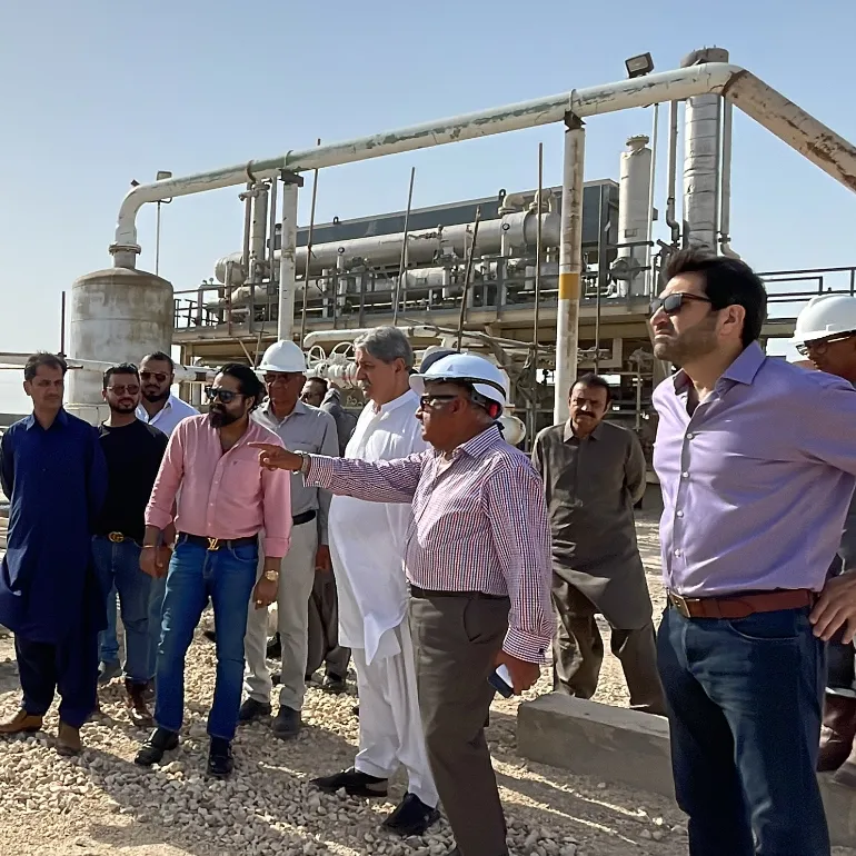 Syed qamar visited at zainab gas field